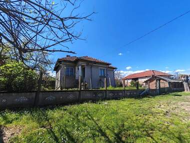 Satış - Ev olarak Slavotin,  Montana