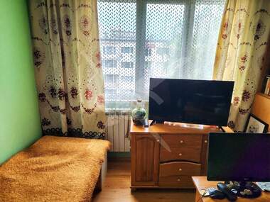 Vânzare - Apartament în Tolstoî,  Sofia