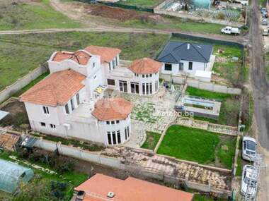 For sale - House in Zdravets,  Varna