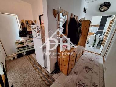 Satış - Apartman olarak Vazrojdenci,  Karcali
