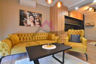 Kira - Apartman olarak Mladost 1,  Varna