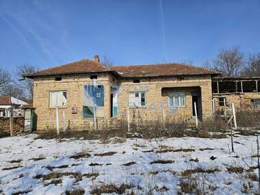 Продажба - Къща в Страхилово,  Велико Търново