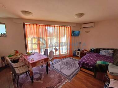 Vânzare - Apartament în Țarevo,  Burgas