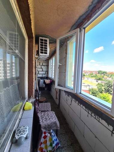 For sale - Apartment in Vazrajdane,  Haskovo