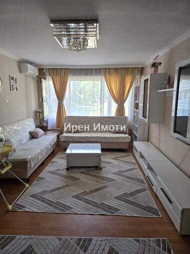Vânzare - Apartament în Diana,  Iambol