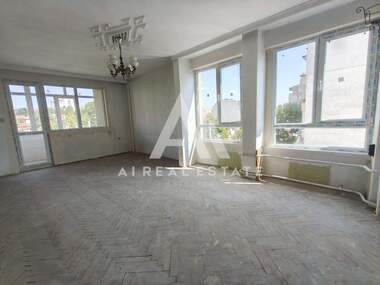 Продажа - Квартира в Широк Център,  Плевен