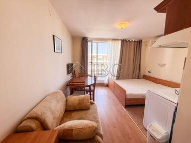 Vânzare - Apartament în Elenite,  Burgas