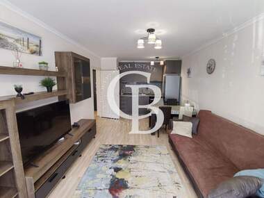 Închiriere - Apartament în Sfinții Constantin și Elena,  Varna