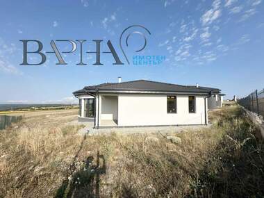 For sale - House in Kichevo,  Varna