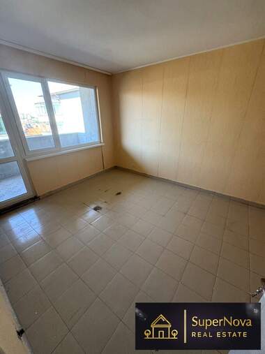 Vânzare - Apartament în Kamenni,  Haskovo