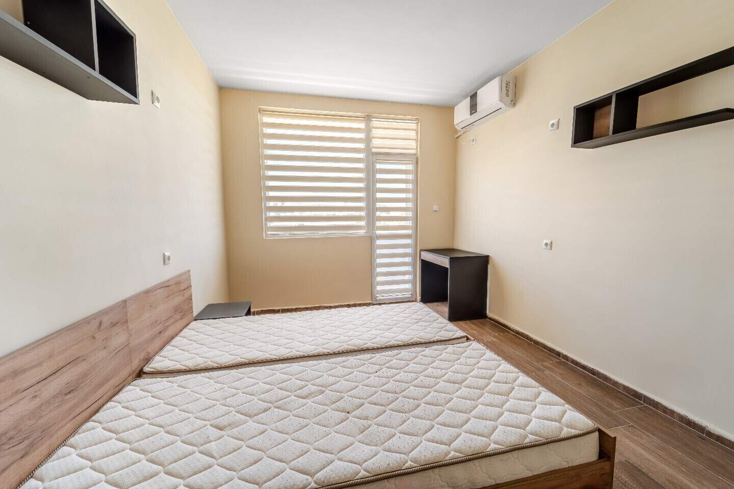 Vierzimmer Wohnung in Buzludja, Weliko Tarnowo – Foto 3