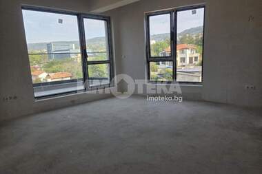 Продажа - Квартира у Левски,  Варна
