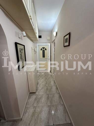 Аренда - Квартира в Център,  Варна