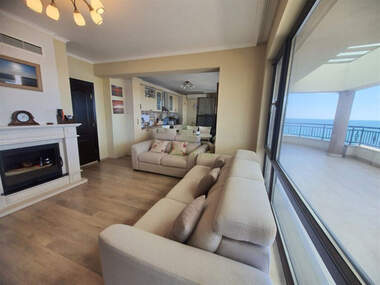 For sale - Apartment in Carevo,  Burgas
