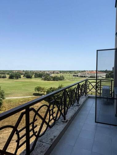 Vânzare - Apartament în Topola,  Dobrice