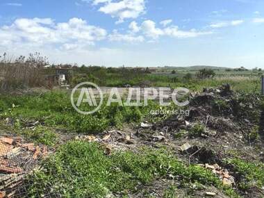 Satış - İnşaat arsası olarak Laka,  Burgas