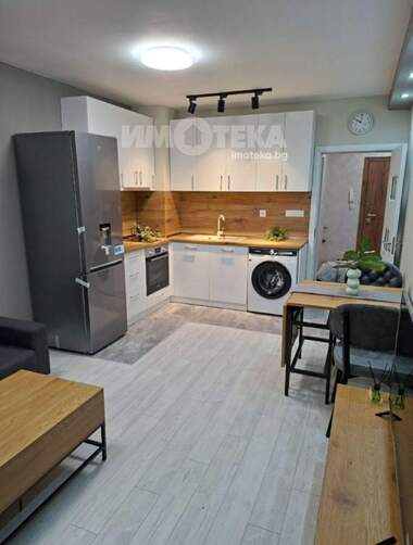 Продажа - Квартира в Кючук Париж,  Пловдив