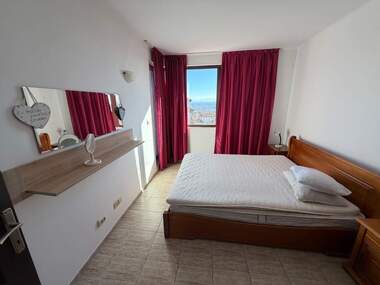 Vânzare - Apartament în Koșarița,  Burgas