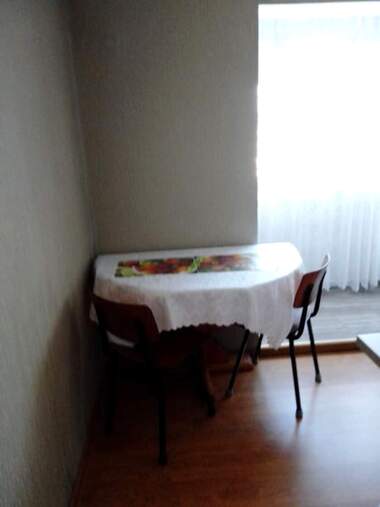 Închiriere - Apartament în Senicee,  Vrața