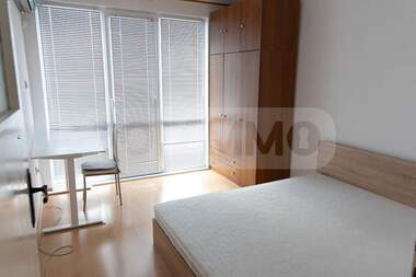 Închiriere - Apartament în Țveten kvartal,  Varna