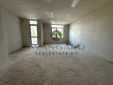 For sale - Apartment in Kiuchuk Parij,  Plovdiv