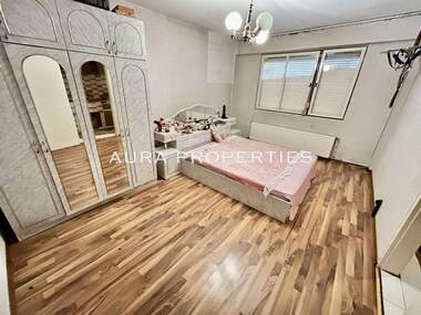 For sale - Apartment in Orel,  Razgrad