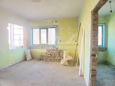 For sale - Floor of a house in Dobrudjanski,  Shumen