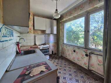 Vânzare - Apartament în Rodina 2,  Ruse