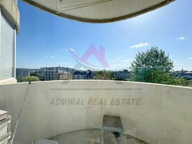 For rent - Apartment in Cveten kvartal,  Varna