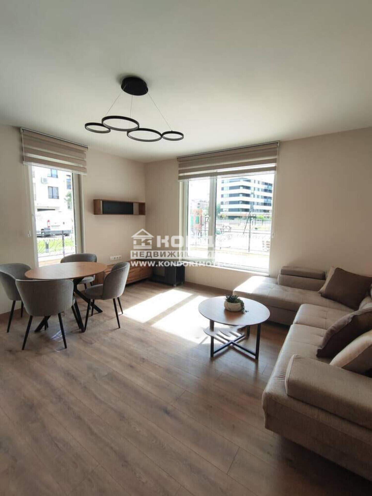Cu trei camere Apartament în Kărșiaka, Plovdiv – fotografia 4