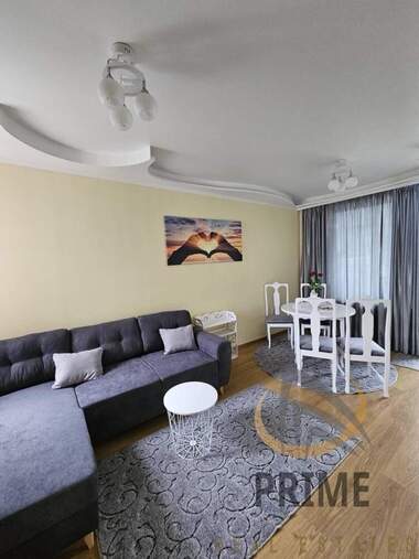 Închiriere - Apartament în Izgrev,  Burgas