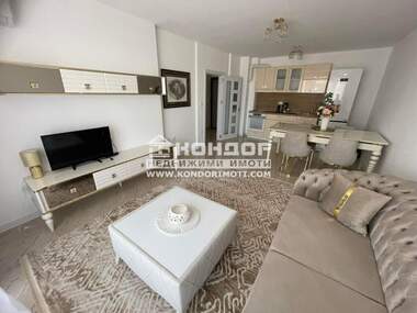 Vânzare - Apartament în Hristo Smirnenski,  Plovdiv