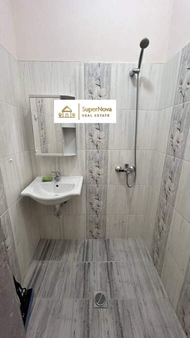 Închiriere - Apartament în Kiuceuk Parij,  Plovdiv