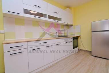 For rent - Apartment in Briz,  Varna