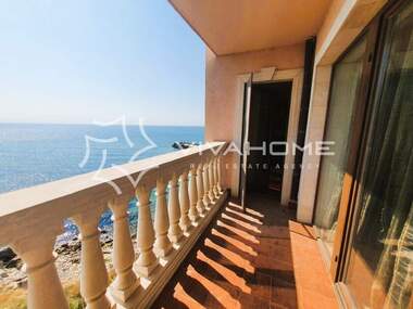 For sale - Apartment in k.k. Chayka,  Varna