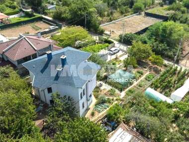 For sale - House in Vinica,  Varna