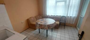 Închiriere - Apartament în Drujba 1,  Haskovo