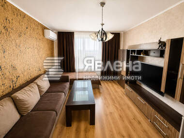 Vânzare - Apartament în Hale,  Iambol