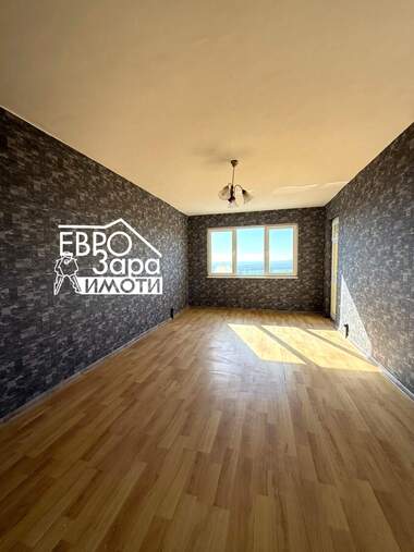 Vânzare - Apartament în Jeleznik-țentăr,  Stara Zagora