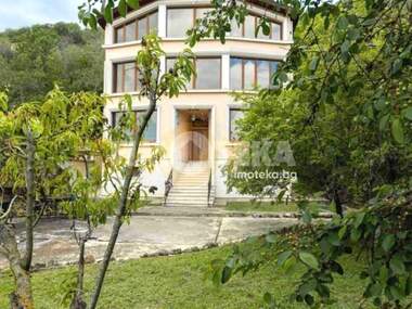 For sale - House in Golden Sands,  Varna