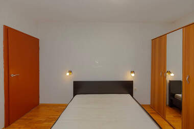 Verkauf - Wohnung in Lülin-3,  Sovia