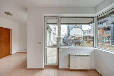 Продажа - Квартира в Център,  София