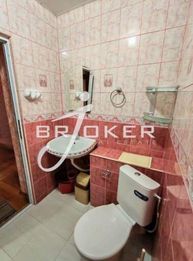 Închiriere - Apartament în Văzrojdenți,  Kărdjali