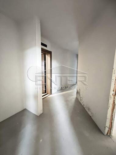 Vânzare - Apartament în Liatno kino Trakia,  Varna