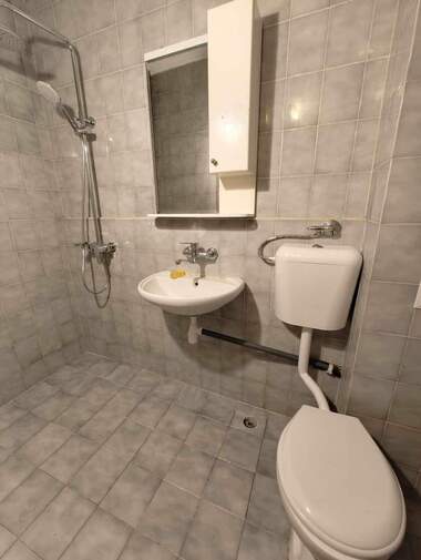 Vânzare - Apartament în Iztok,  Pazardjik
