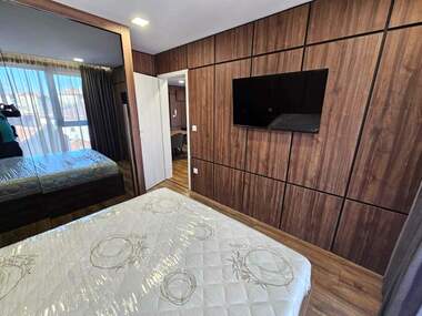 Miete - Wohnung in Mladejki halm,  Plowdiw