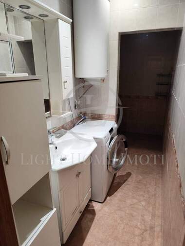 Продажба - Апартамент в Тракия,  Пловдив