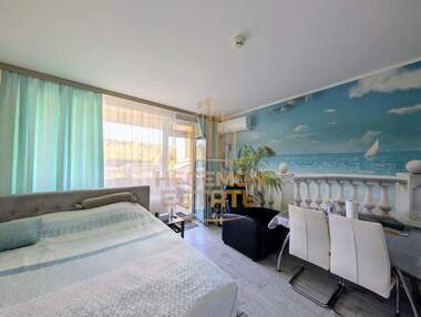 Vânzare - Apartament în Sfinții Constantin și Elena,  Varna