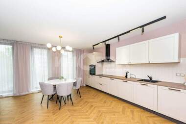 For sale - Apartment in Karshiaka,  Plovdiv