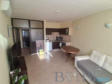 For rent - Apartment in Alen mak,  Varna